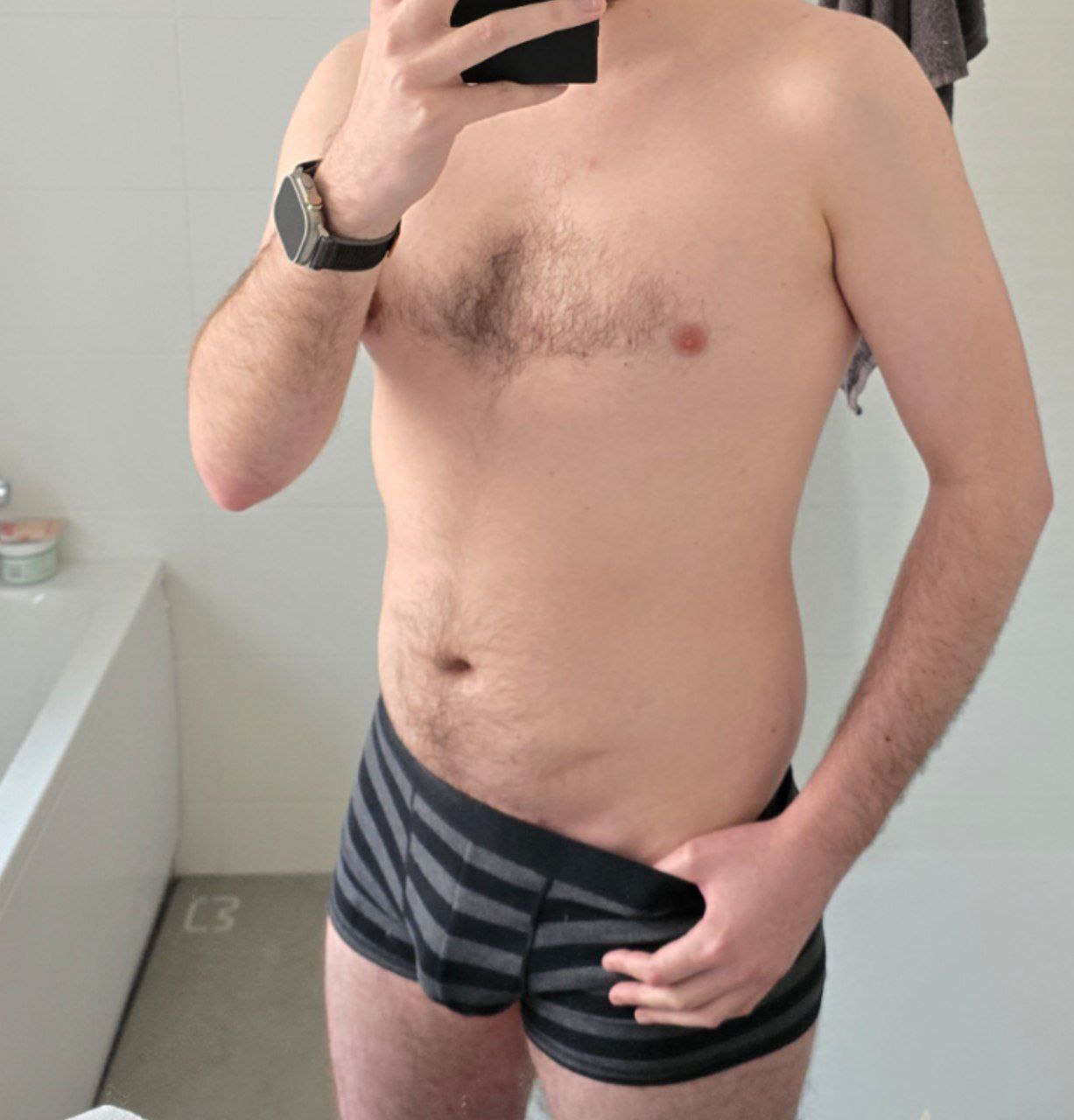 Profil de Nadjim, 30 ans, Annonce gay à Verbier