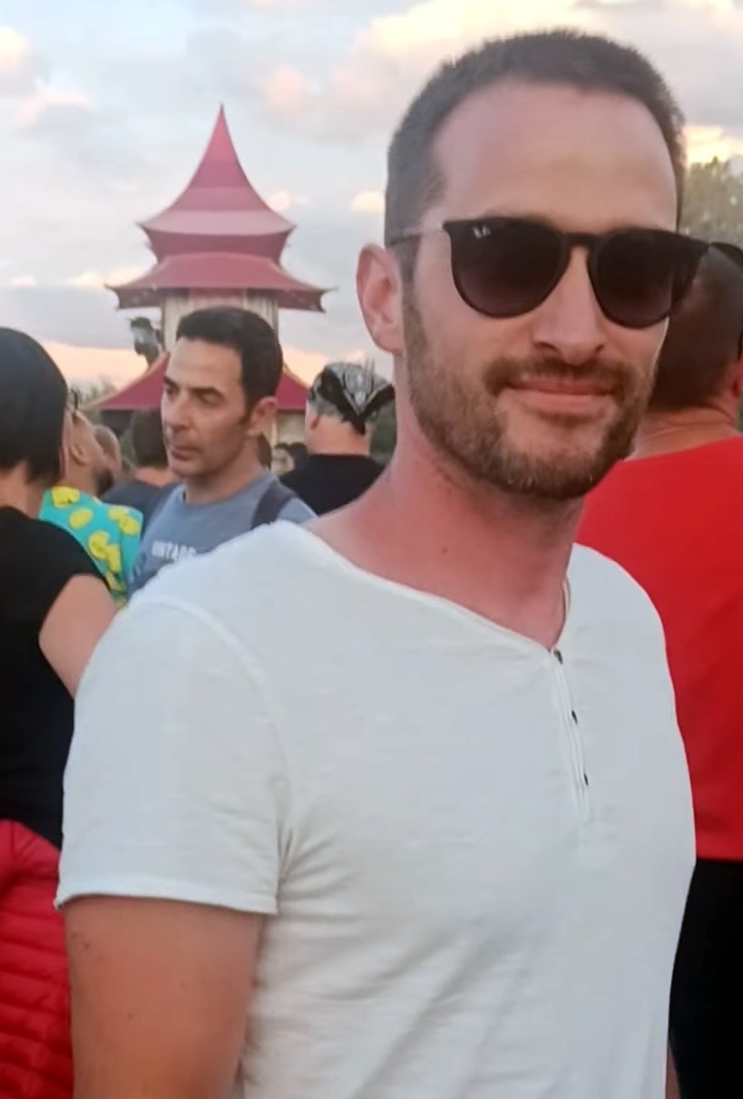 Profil de Mourad, 38 ans, Annonce gay à Wabern