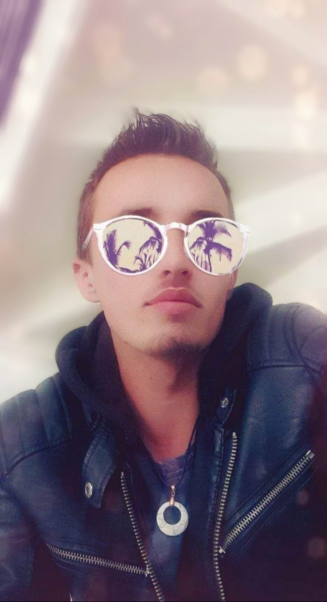 Profil de Rainier, 26 ans, Annonce gay à Nods