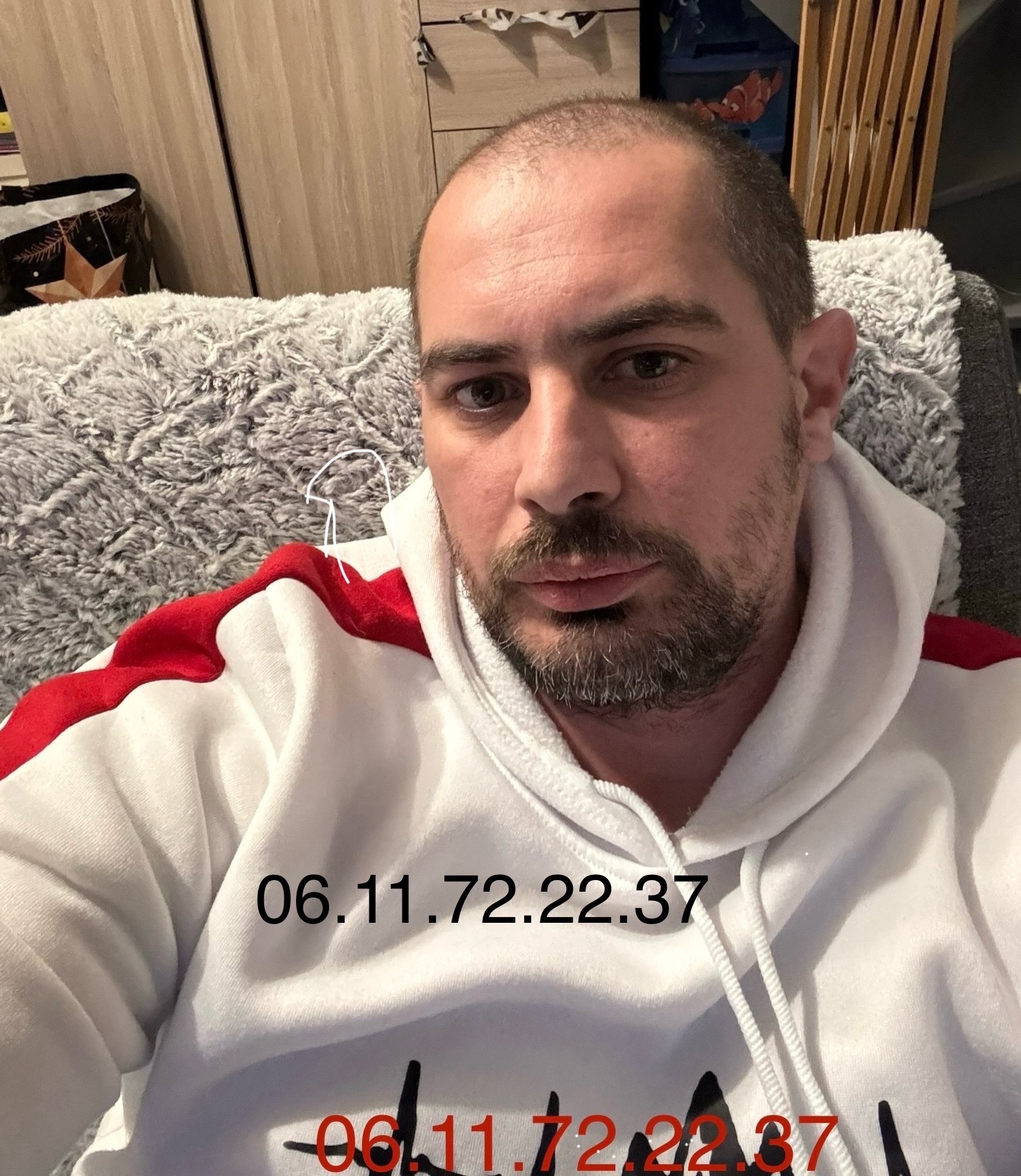 Profil de Jean-cyrille, 37 ans, Annonce gay à Hinterfultigen