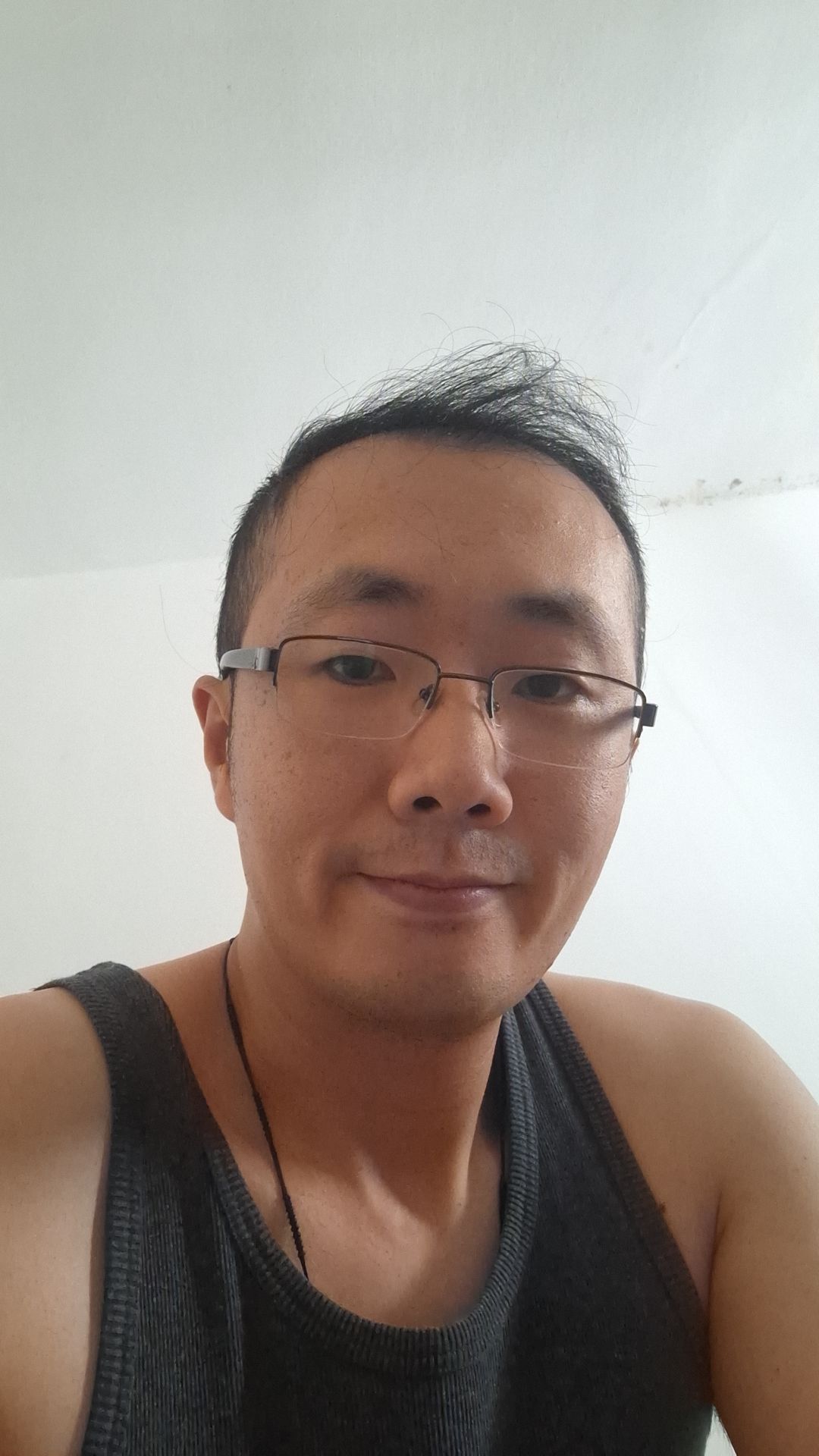 Profil de Ilidio, 37 ans, Annonce gay à Burtigny