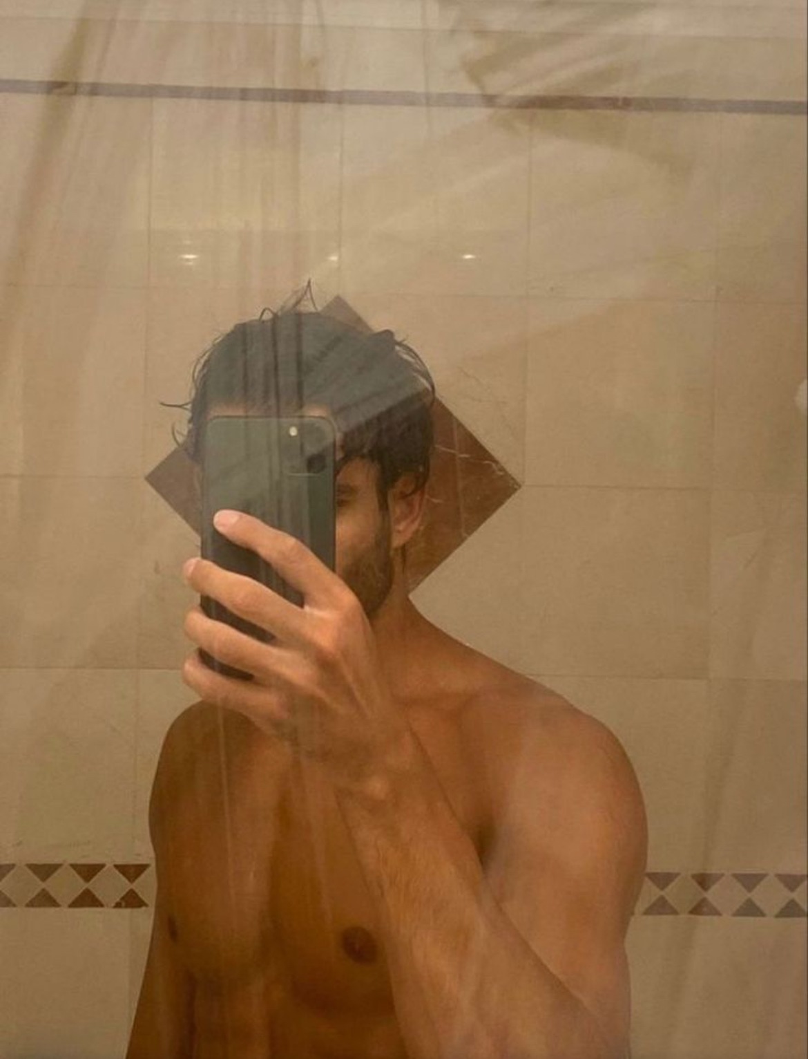 Profil de Bienvenu, 27 ans, Annonce gay à Altbüron
