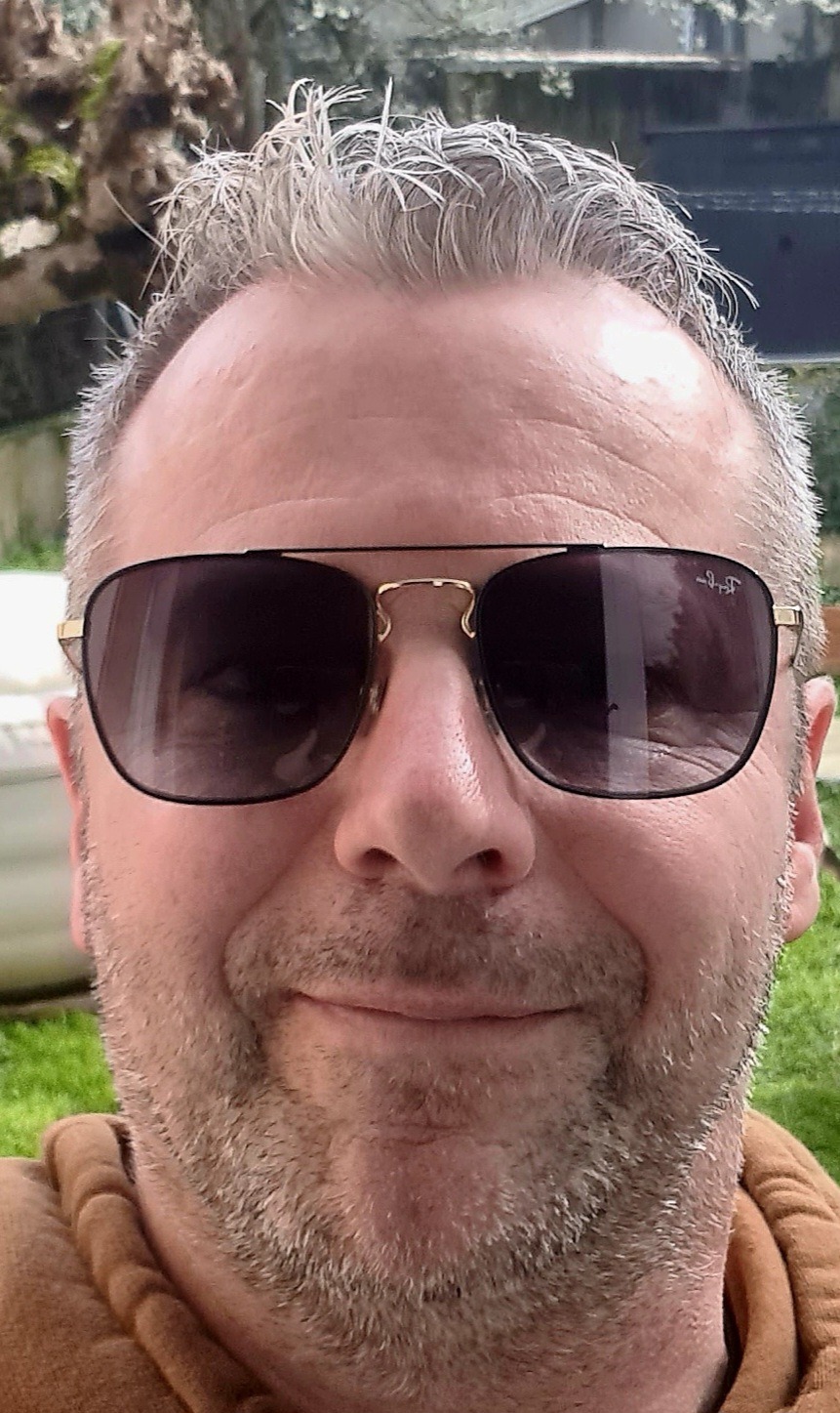Profil de Benony, 53 ans, Annonce gay à Schüpbach