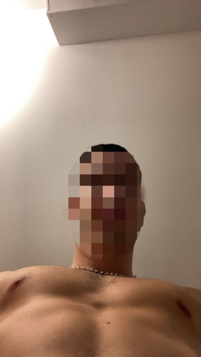 Profil de Djellali, 23 ans, Annonce gay à Allens