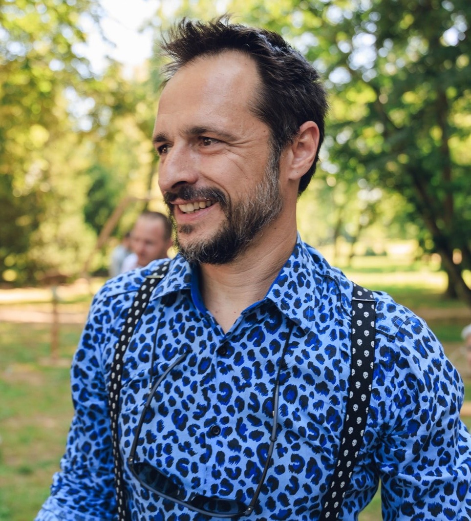 Profil de Owen, 50 ans, Annonce gay à Riveo