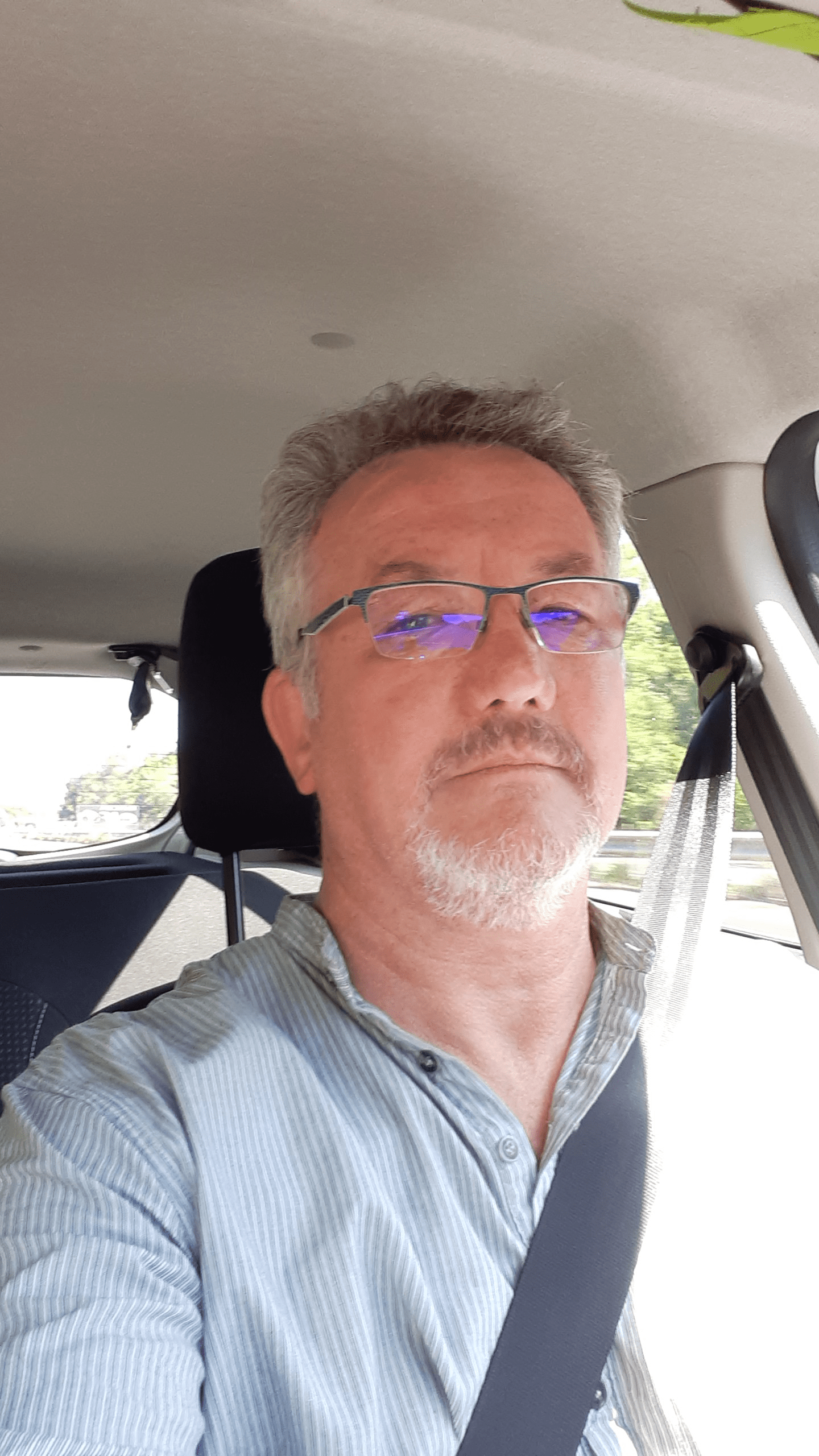 Profil de Armani, 55 ans, Annonce gay à Freienstein