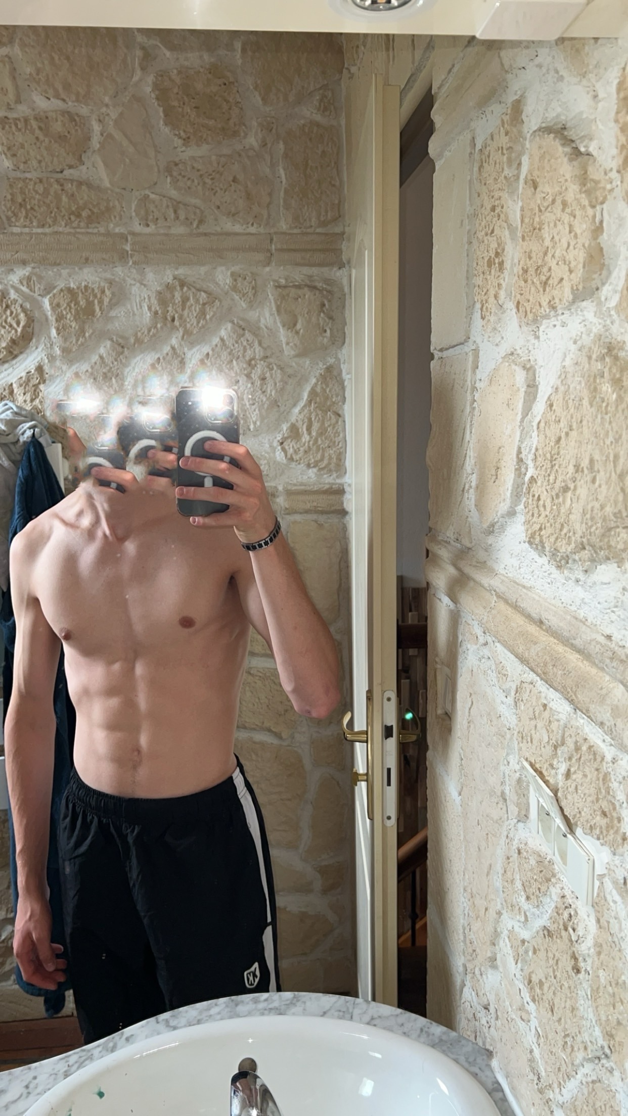 Profil de Joannice, 18 ans, Annonce gay à Turbach