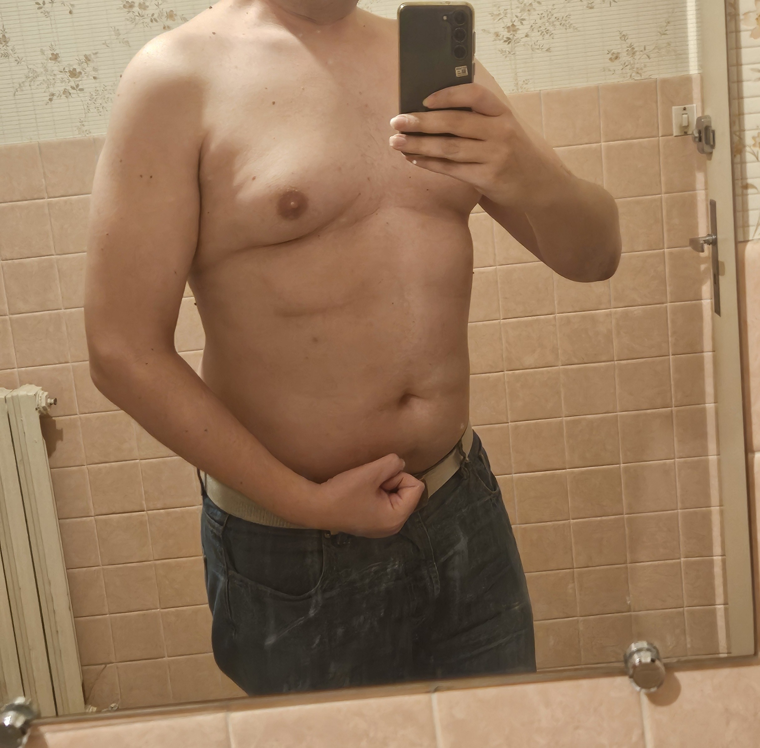 Profil de Emry, 41 ans, Annonce gay à Nufenen