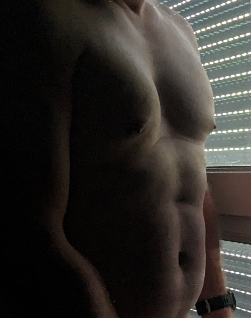 Profil de Nathan, 38 ans, Annonce gay à Mirchel
