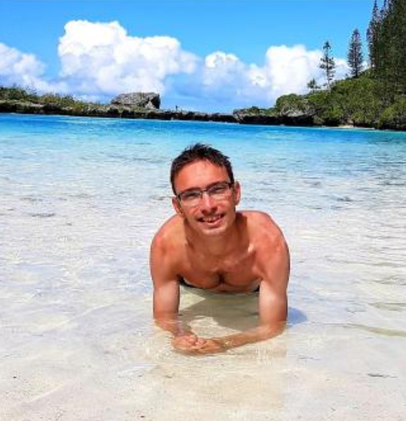 Profil de Loqman, 32 ans, Annonce gay à Ballens