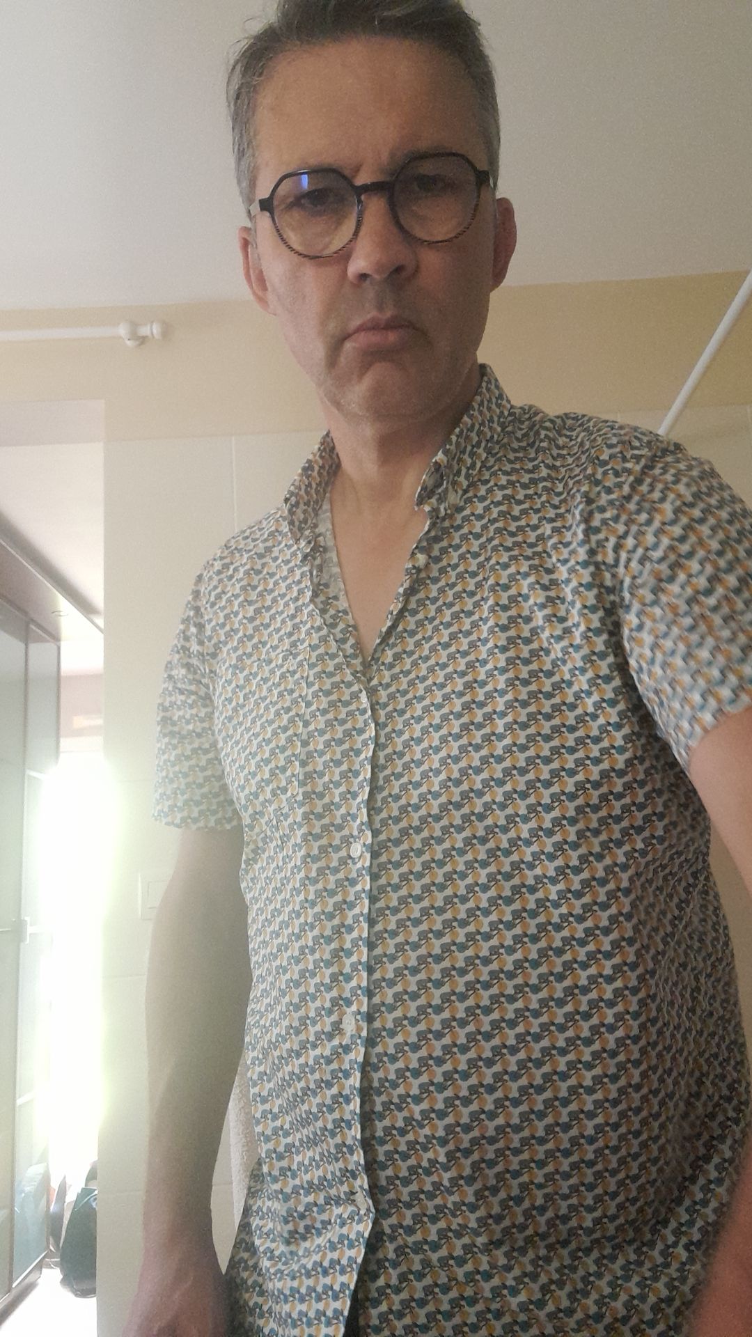 Profil de Hyppolyte, 54 ans, Annonce gay à Marnand