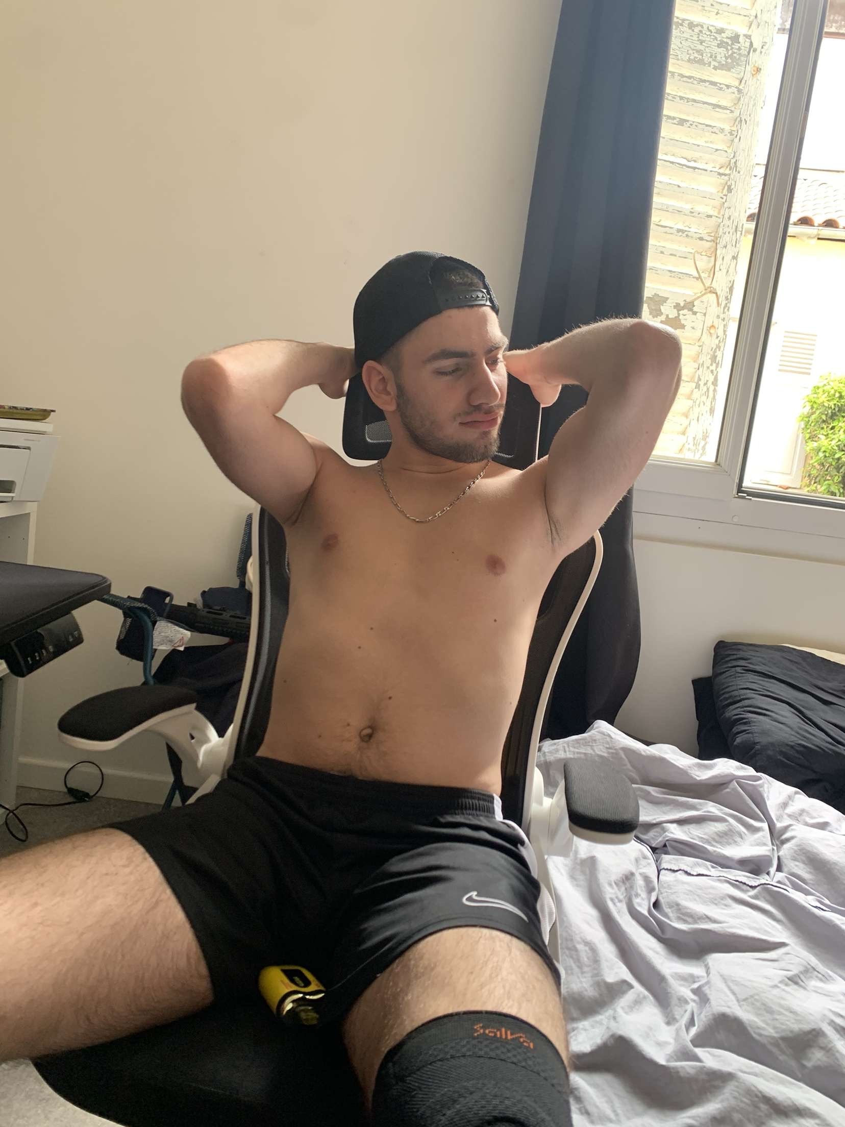 Profil de Spencer, 19 ans, Annonce gay à Pugerna