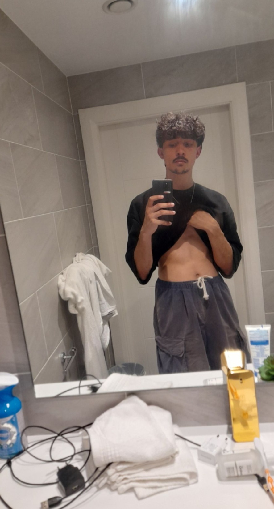 Profil de Mussa, 24 ans, Annonce gay à Oleyres