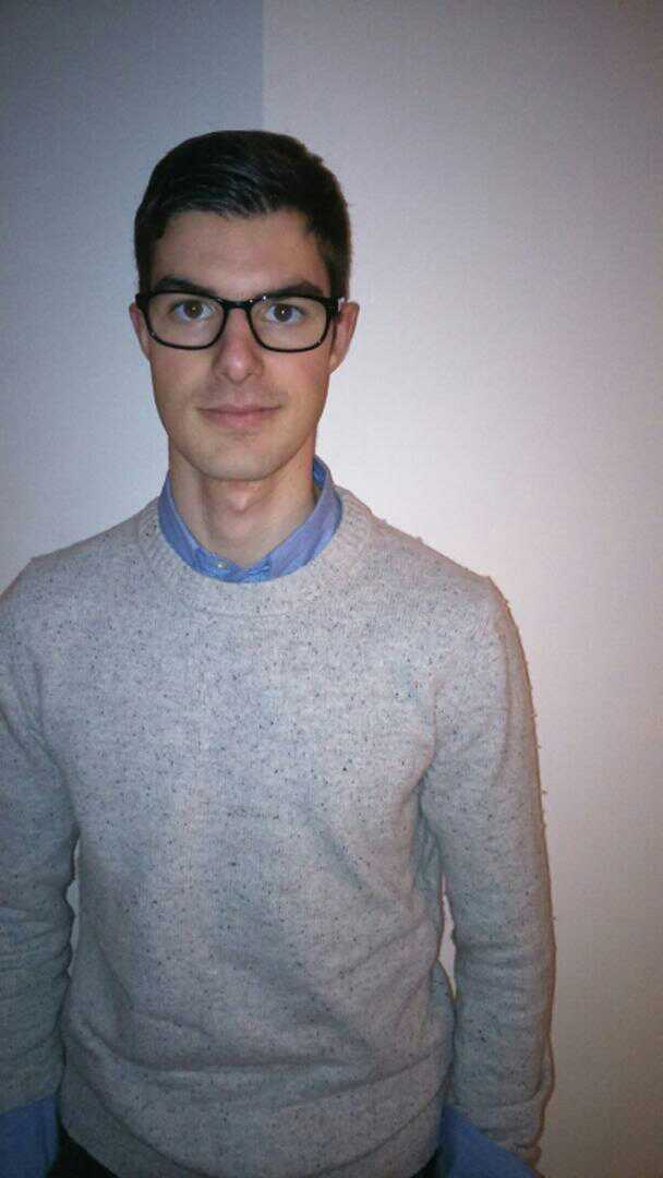 Profil de Muammer, 31 ans, Annonce gay à Oleyres