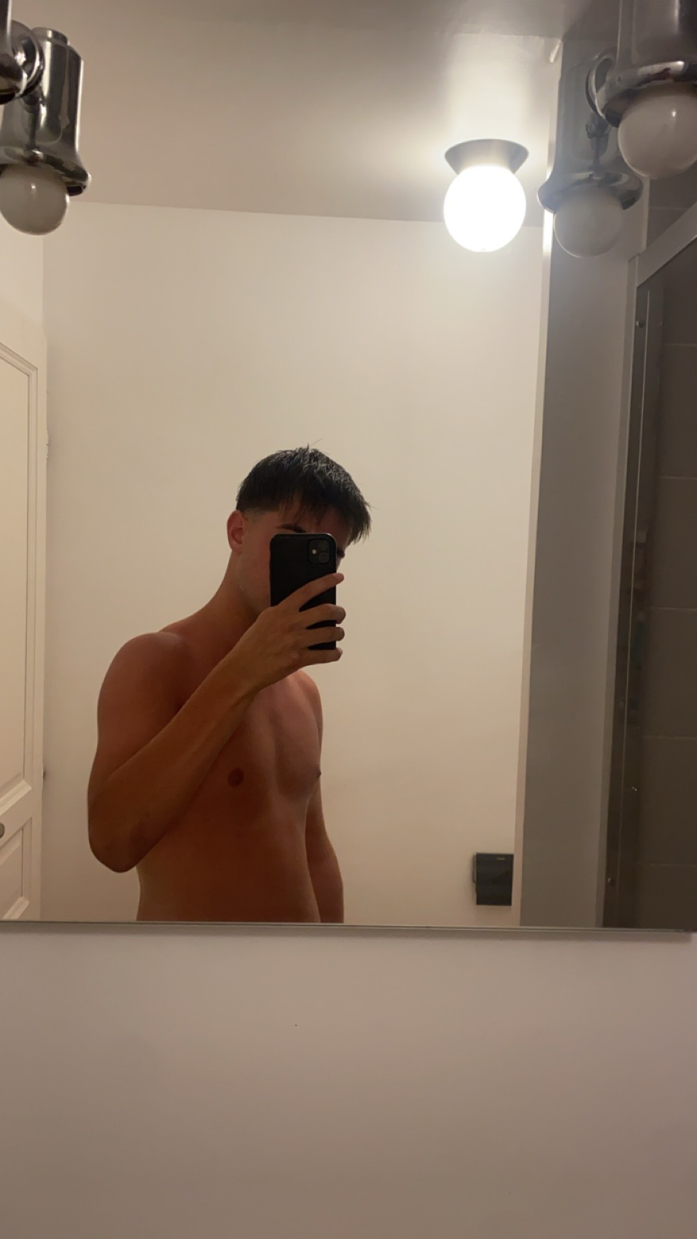 Profil de Tareq, 19 ans, Annonce gay à Sarnen