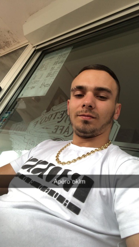 Profil de Kellyan, 26 ans, Annonce gay à Bournens