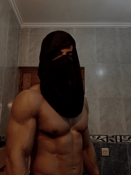 Profil de Zakir, 22 ans, Annonce gay à Auenstein