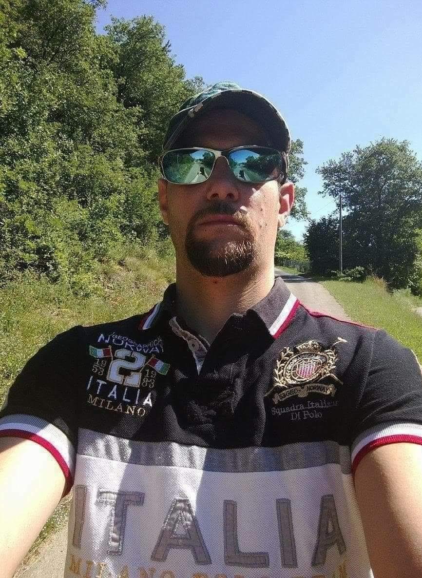 Profil de Delfin, 40 ans, Annonce gay à Mies