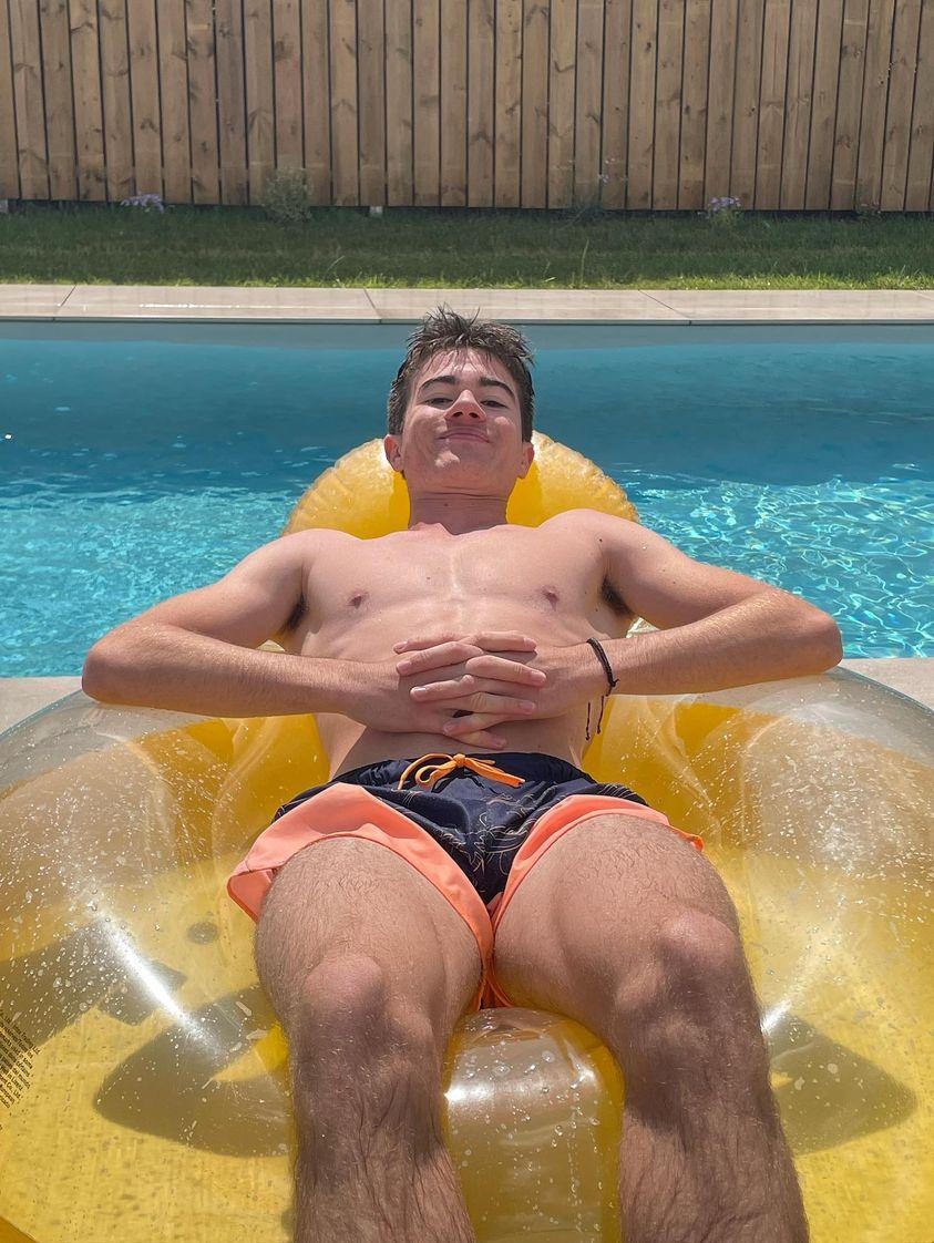 Profil de Antonio, 20 ans, Annonce gay à Sfazù