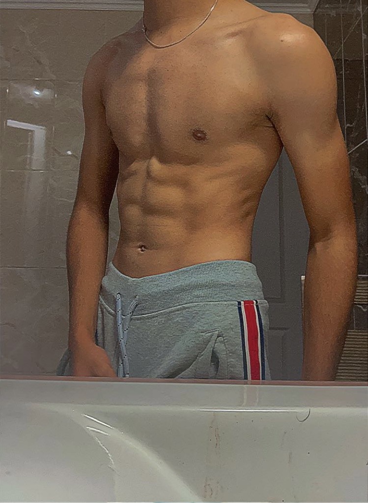 Profil de Zac, 24 ans, Annonce gay à Rongellen