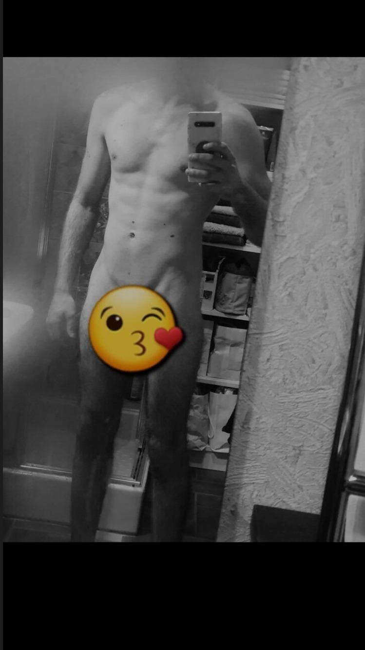 Profil de Naofel, 28 ans, Annonce gay à Berolle