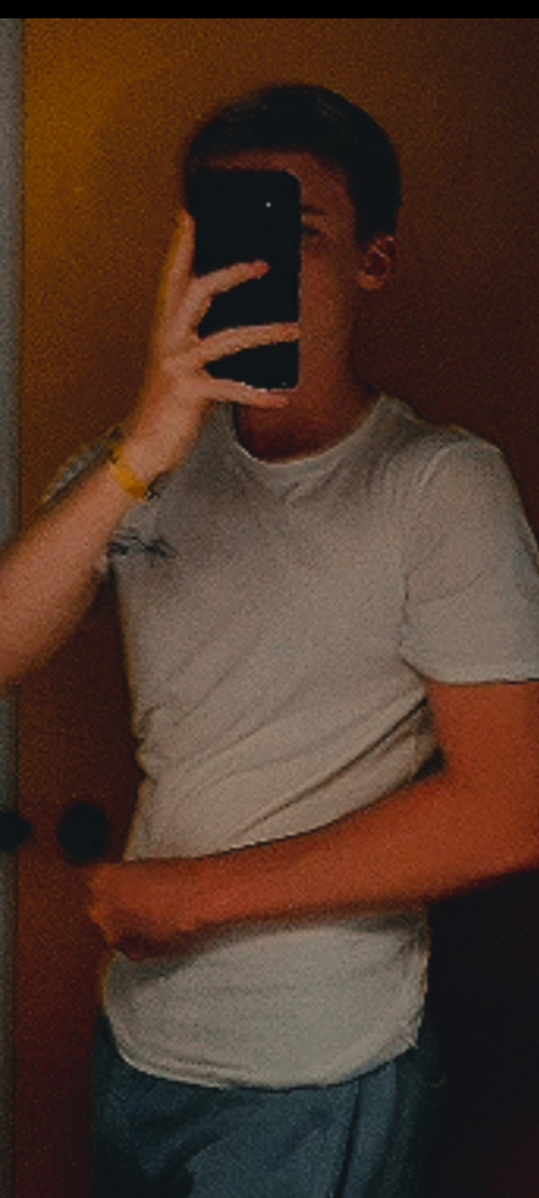 Profil de Wissam, 19 ans, Annonce gay à Fällanden