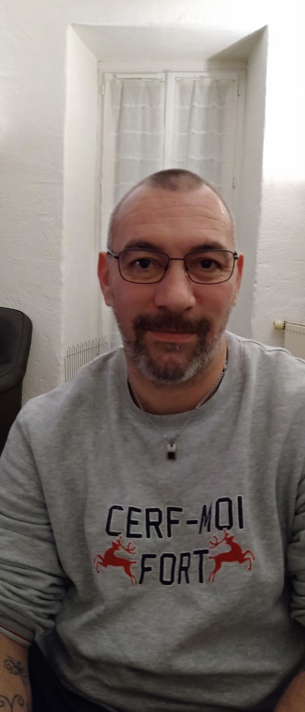 Profil de Fauzi, 45 ans, Annonce gay à Aesch LU