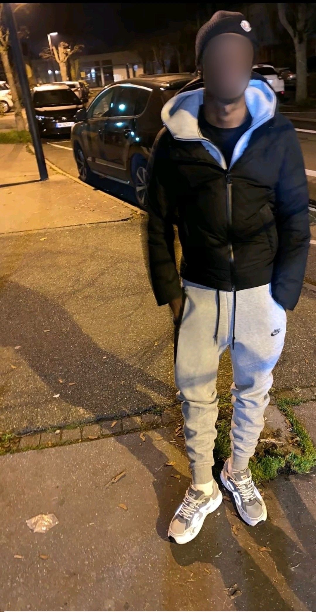 Profil de Abdelwakil, 22 ans, Annonce gay à Oleyres