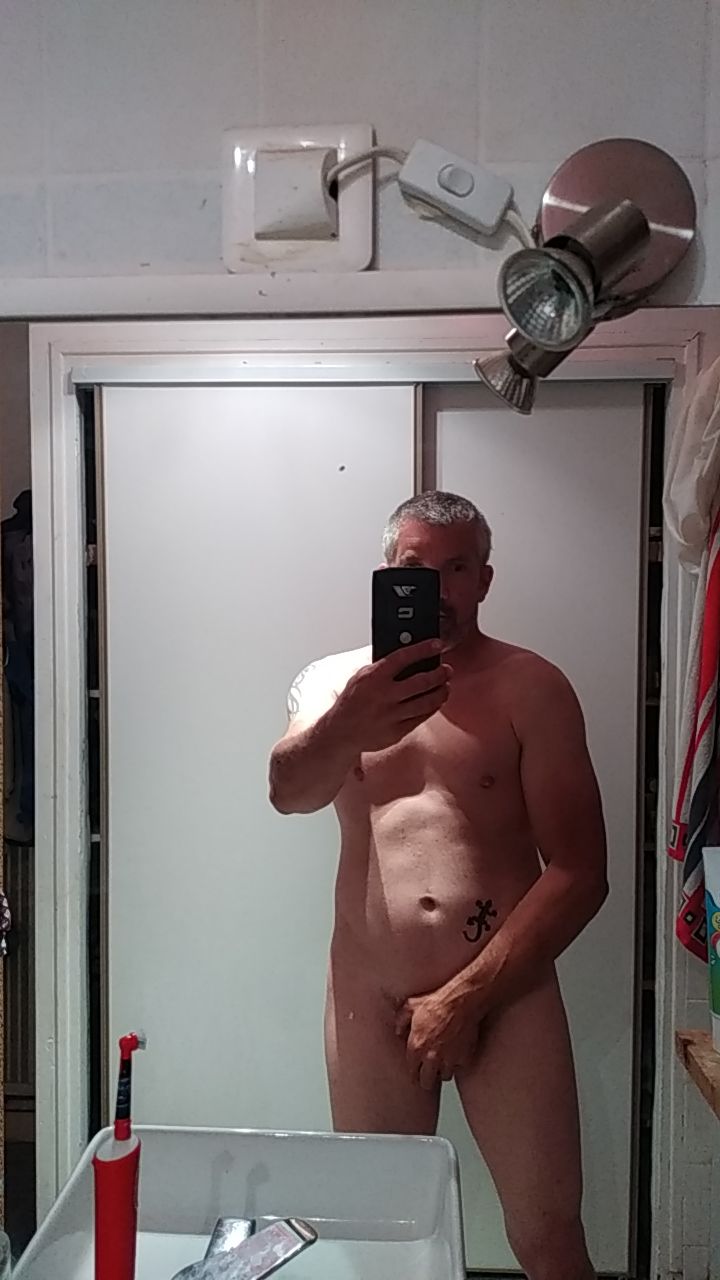Profil de Imad, 37 ans, Annonce gay à Theilingen