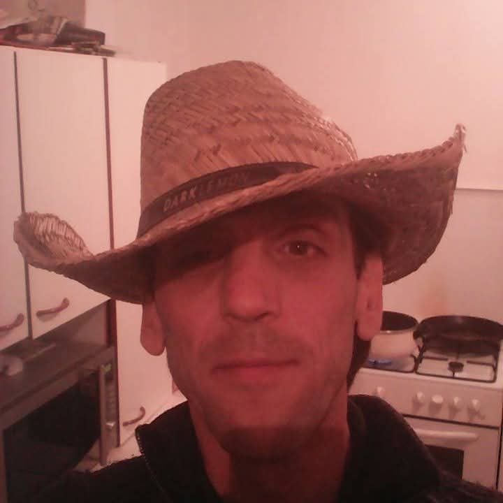 Profil de Jonathann, 52 ans, Annonce gay à Cousset