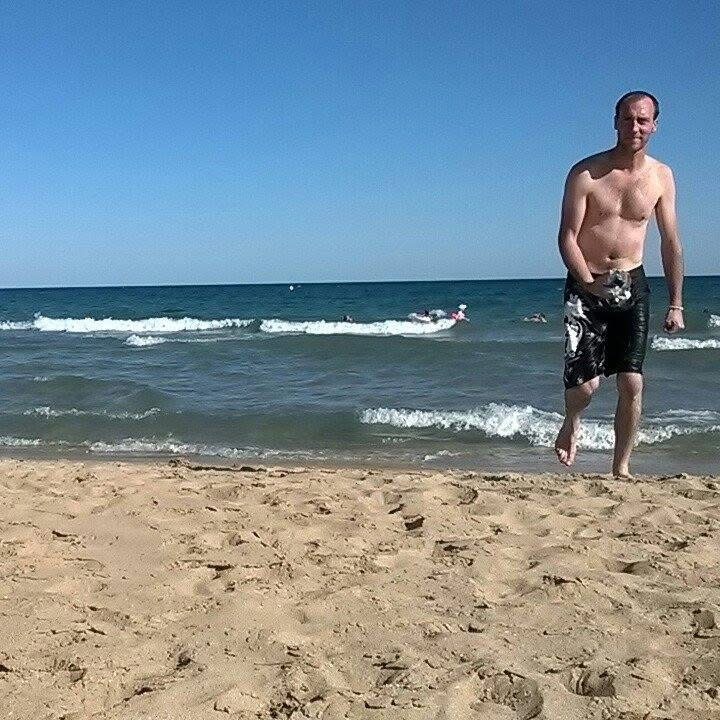 Profil de Zacharya, 45 ans, Annonce gay à Mirchel