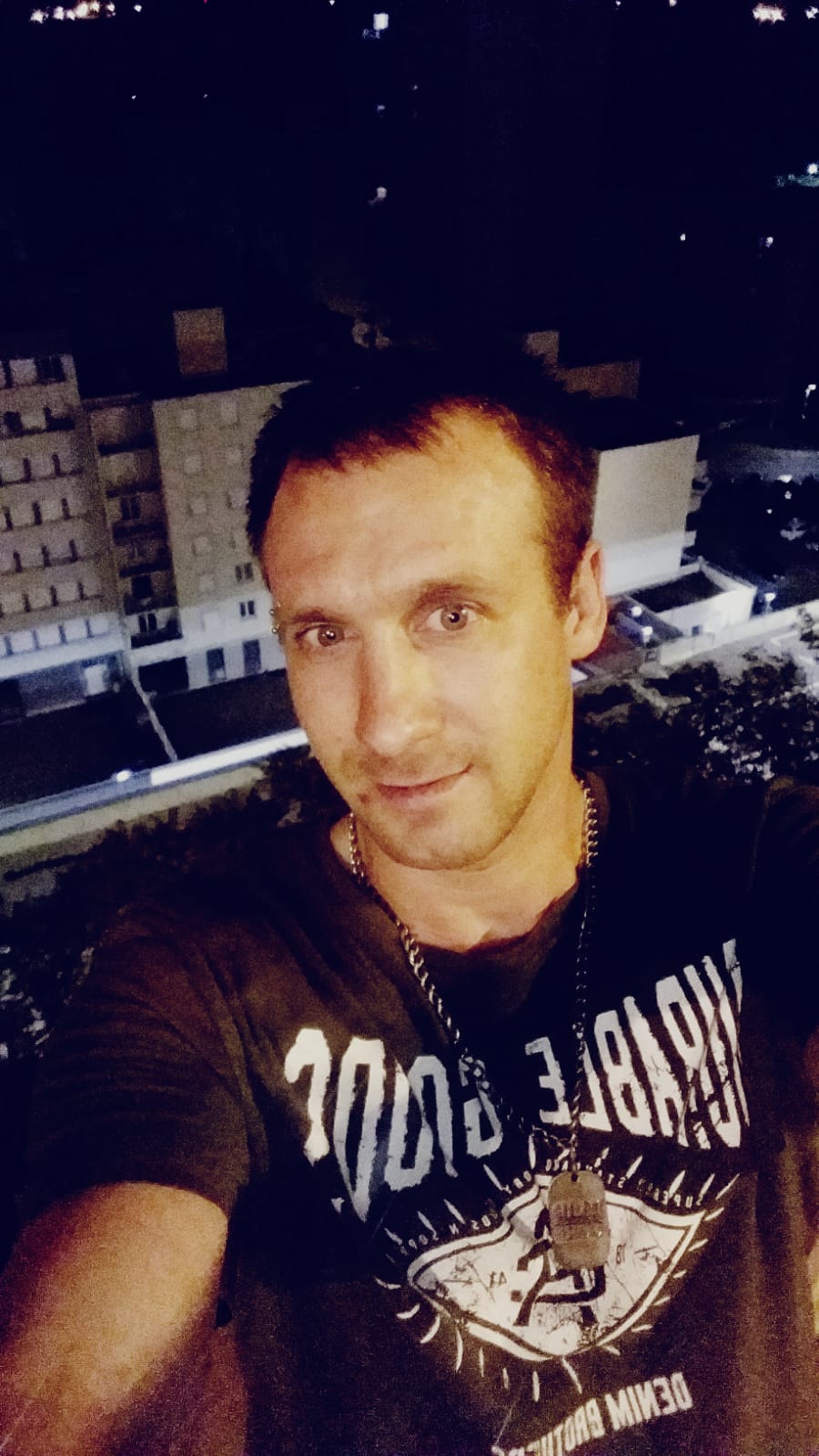 Profil de Alphee, 33 ans, Annonce gay à Brigerbad