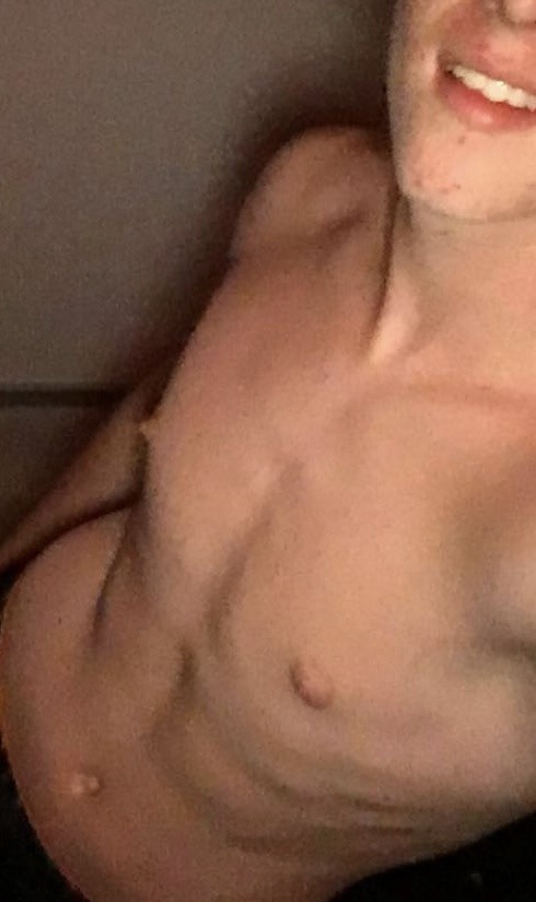 Profil de Barry, 25 ans, Annonce gay à Cousset