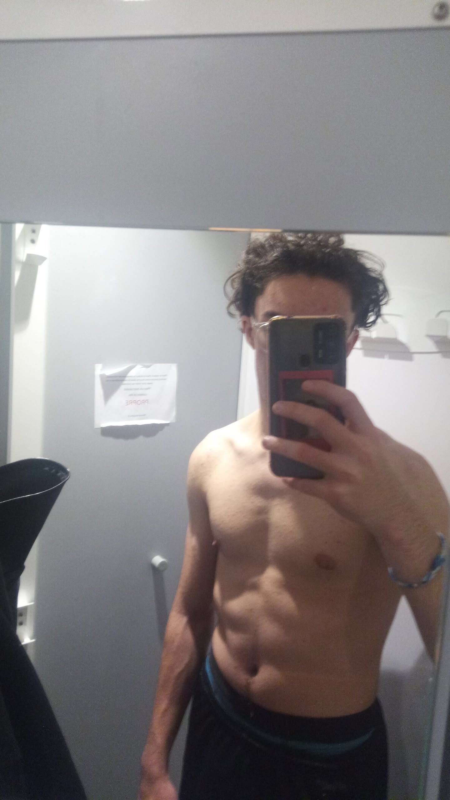 Profil de Elrick, 19 ans, Annonce gay à Langenthal