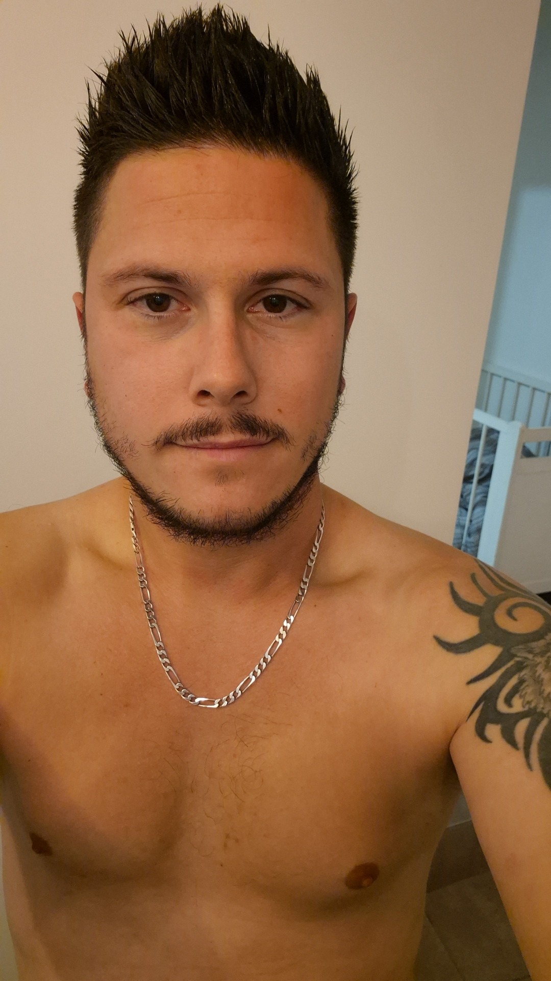 Profil de Efkan, 35 ans, Annonce gay à Le Châtelard VS