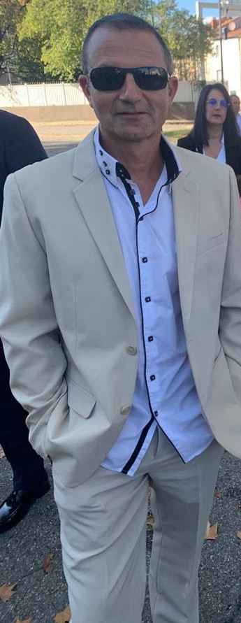 Profil de Mestafa, 43 ans, Annonce gay à Oleyres
