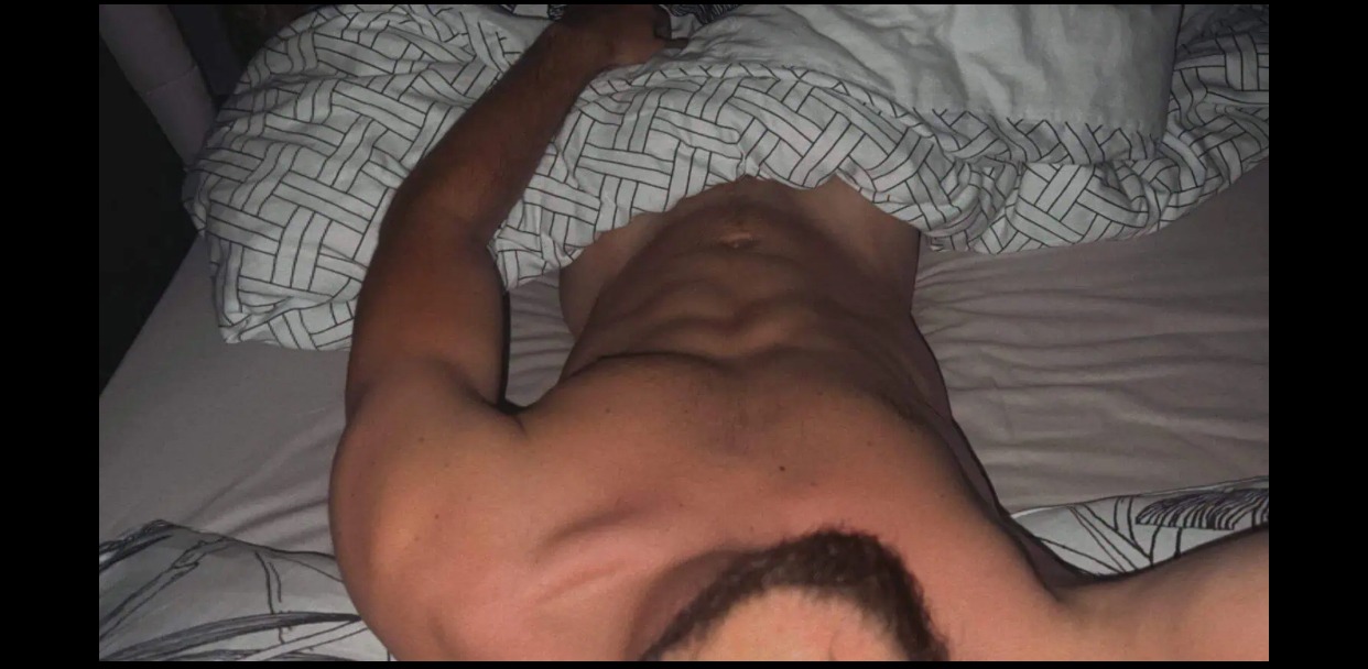 Profil de Paul-hugo, 24 ans, Annonce gay à Châtelaine