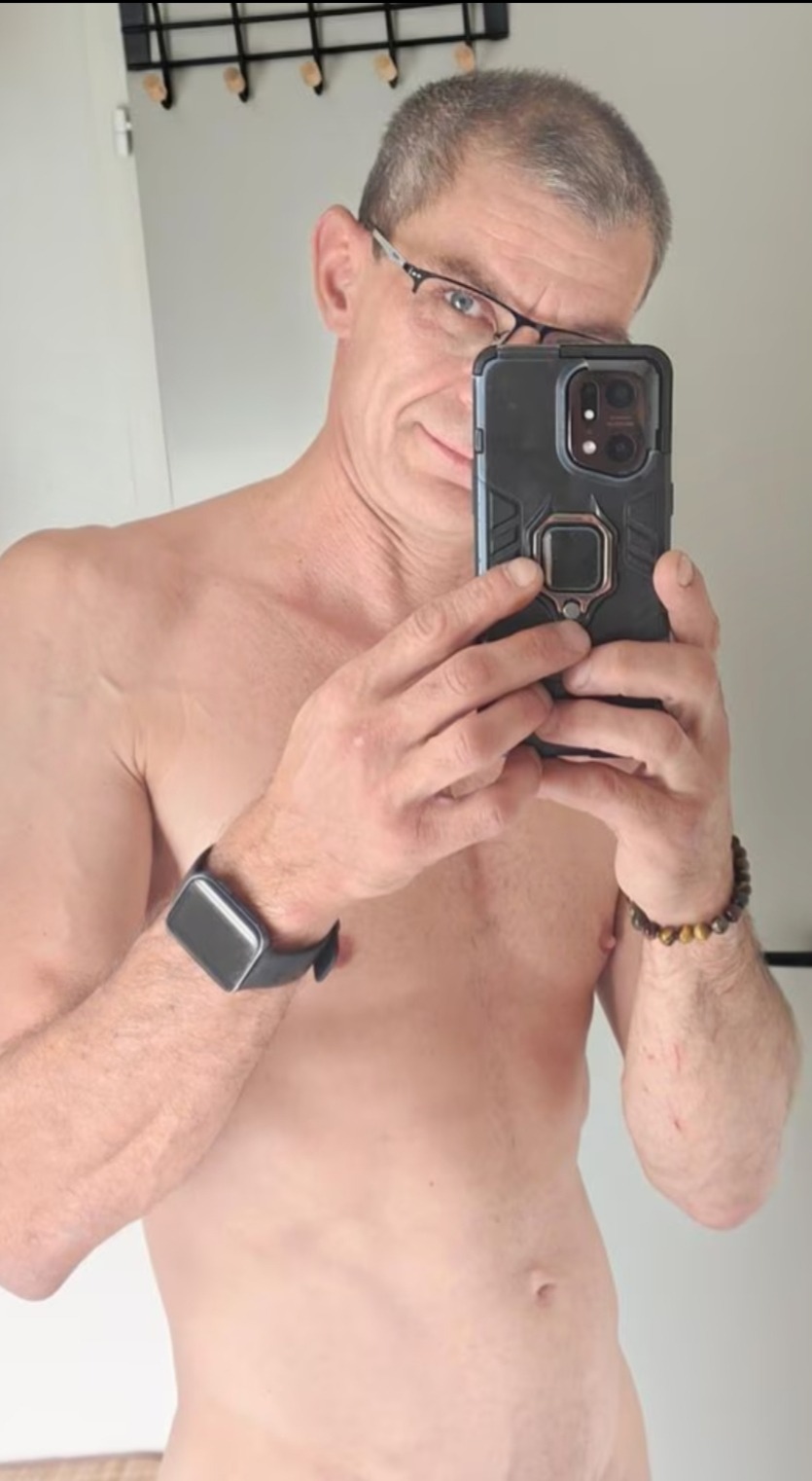 Profil de Jalil, 46 ans, Annonce gay à Kiental