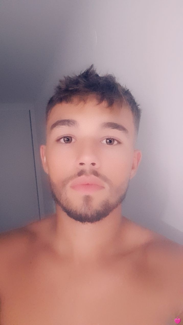 Profil de Akshay, 22 ans, Annonce gay à Mülchi
